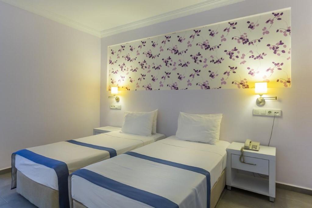 Club Muskebi Hotel Bodrum Екстериор снимка