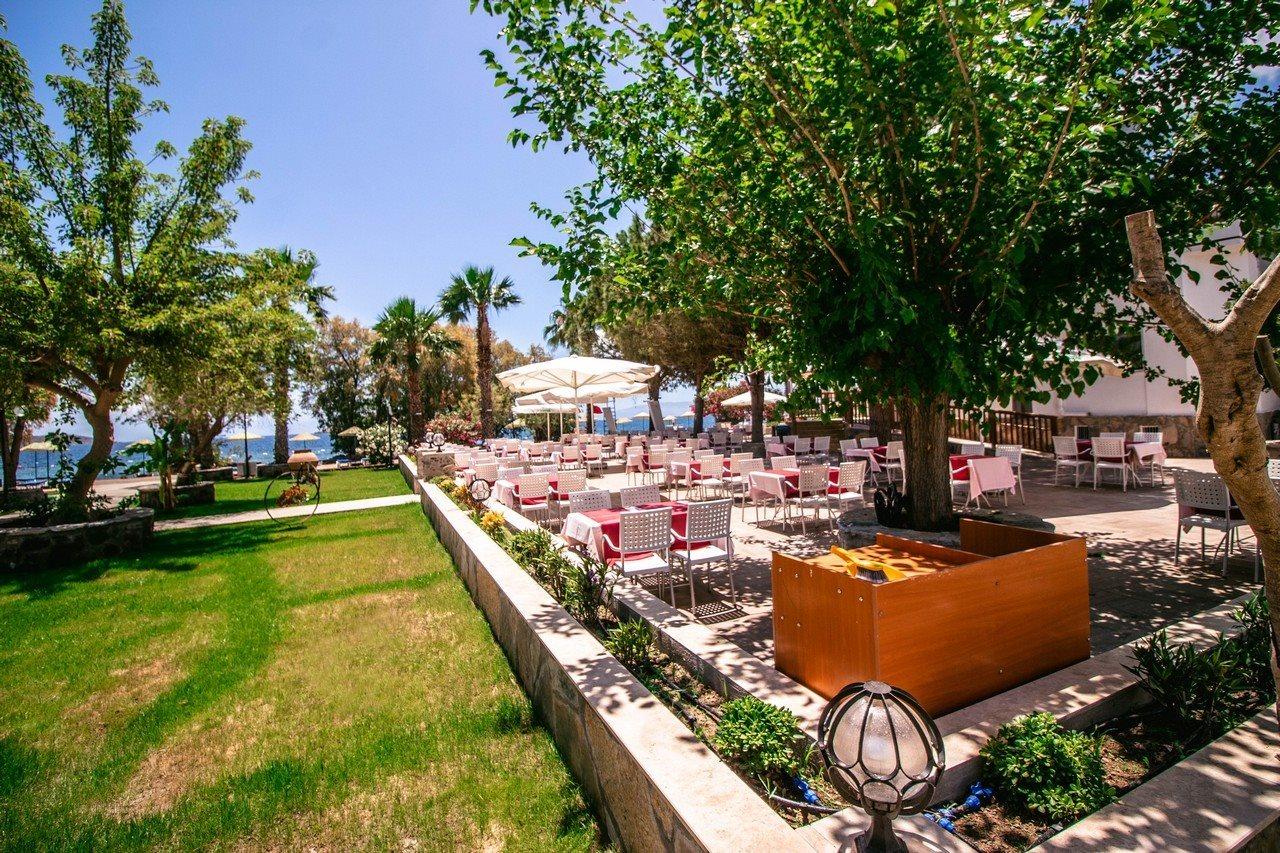 Club Muskebi Hotel Bodrum Екстериор снимка
