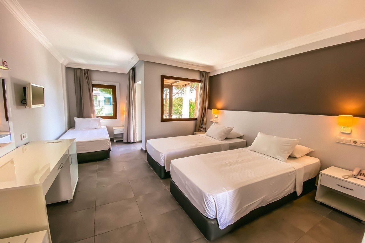 Club Muskebi Hotel Bodrum Екстериор снимка