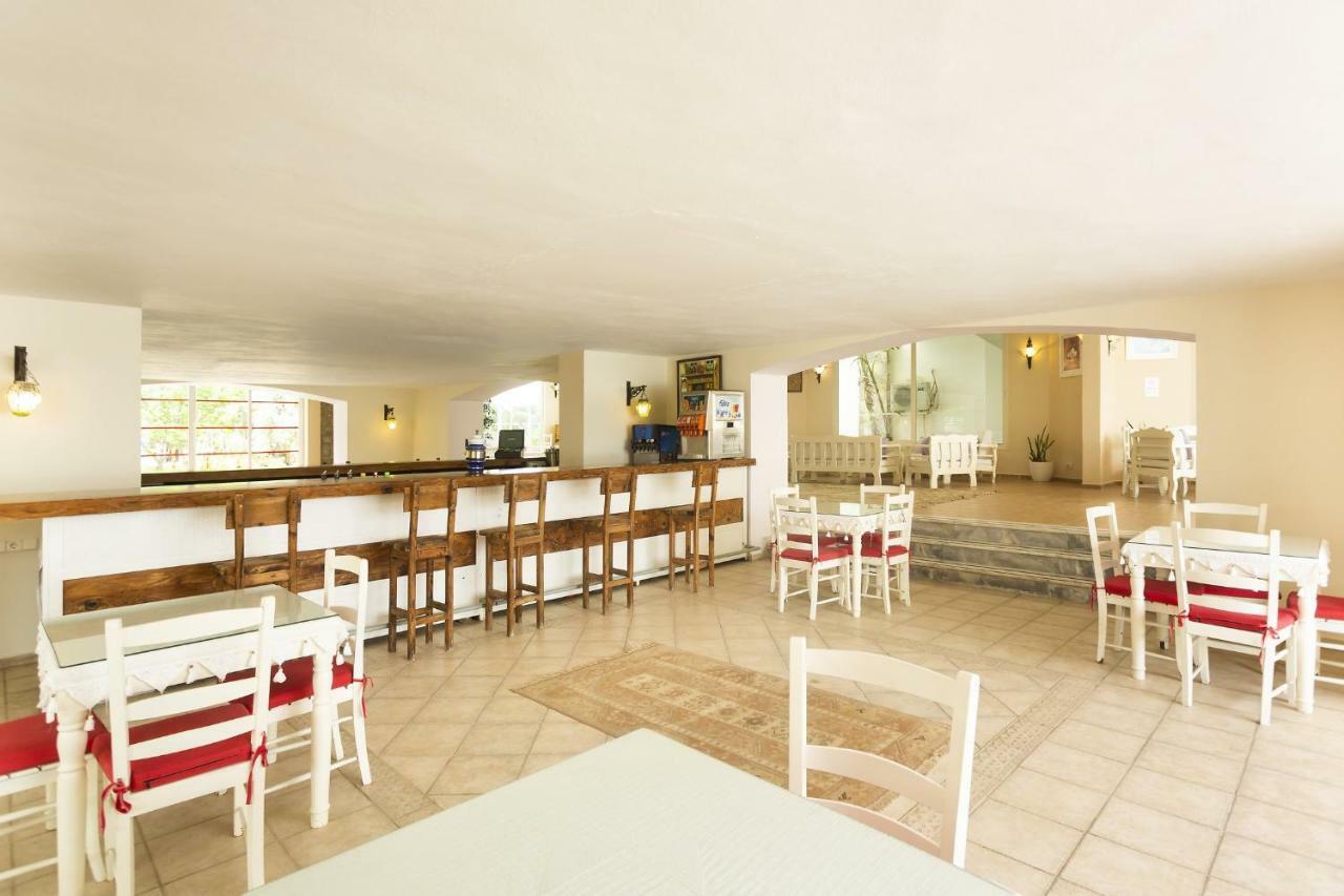 Club Muskebi Hotel Bodrum Екстериор снимка